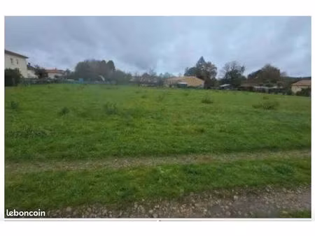 terrain à vendre