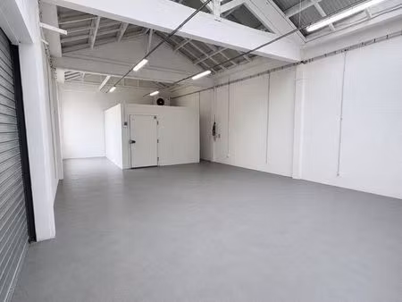 local d’activité + bureaux à louer – 234 m² – île-saint-denis (93)