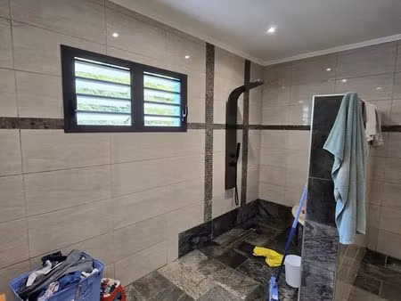 maison 5 pièces 141 m²