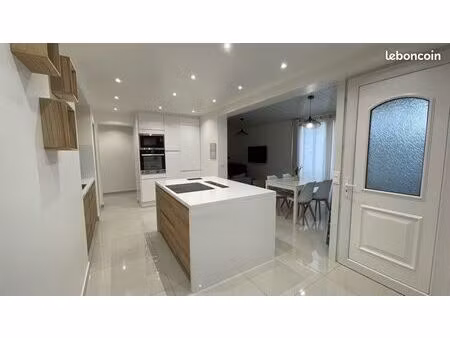 superbe 2 pièces 54 m² – cuisine avec îlot – terrasse – faibles charges