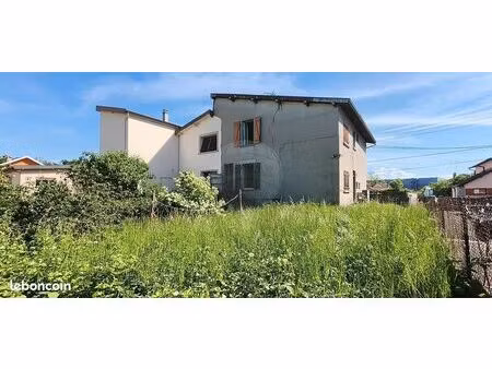 maison 6 pièces 130 m²