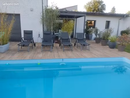 villa avec piscine proche besançon