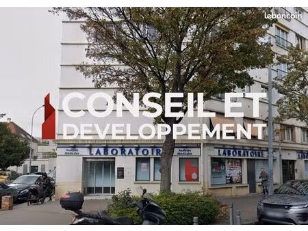 boutique 115 m² st ouen sur seine
