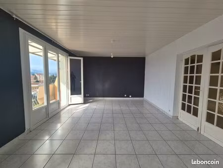 appt t4 (79 m² hab) avec garage