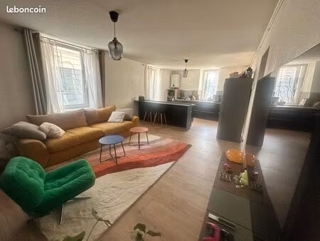 cœur de valence – appartement 3 pièces dans petite copropriété