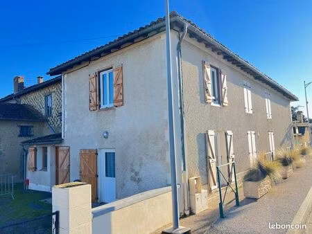immeuble 210 m² masseube