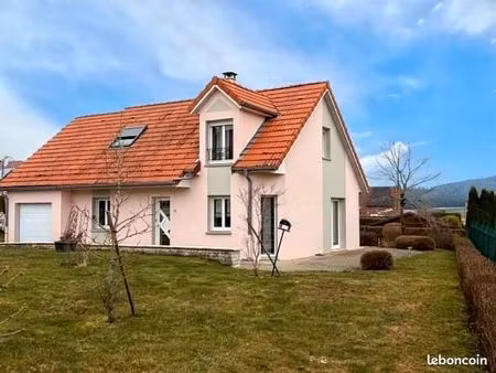 maison 6 pièces 109 m²