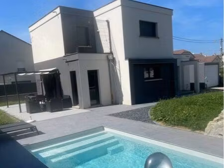 maison avec piscine 116m2