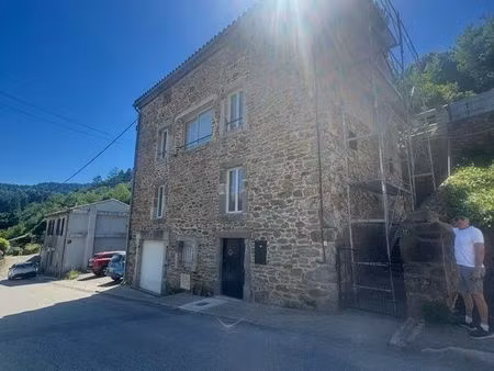charmante maison 2 appartement avec dépendance