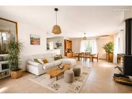 maison 8 pièces 184 m2