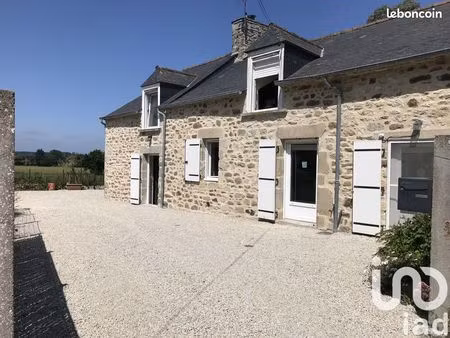 longère 5 pièces 140 m²