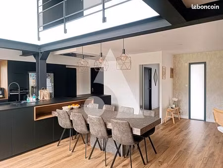 maison 6 pièces 149 m²