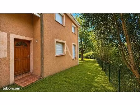 maison 3 pièces 80 m²