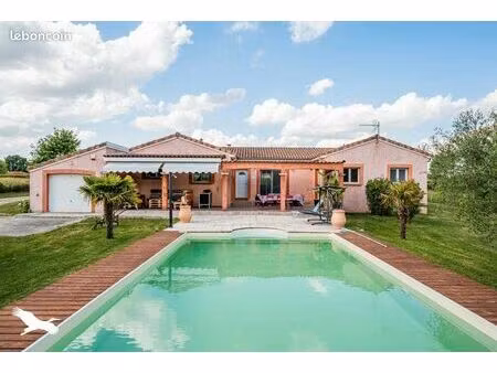pavillon 5 pièces 152 m²