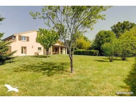maison 7 pièces 187 m²