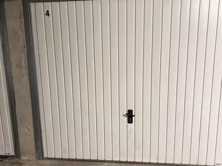 garage/box 14 m² acigne