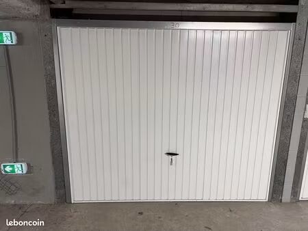 garage/box 13 m² fougeres