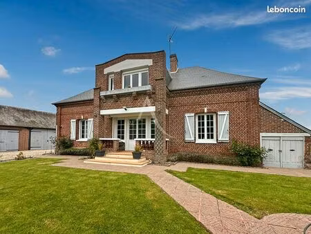 maison 5 pièces 211 m²