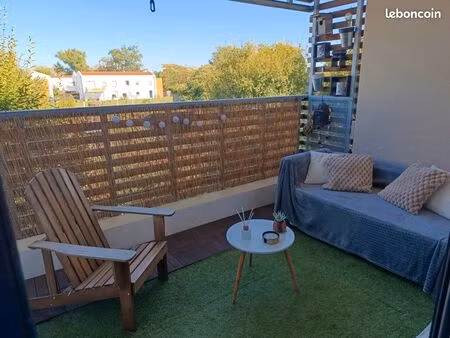 t2 38m² terrasse sans vis-à-vis + 2 parkings sous-sol – dpe c – sans agence
