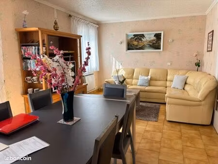 maison 5 pièces 84 m²