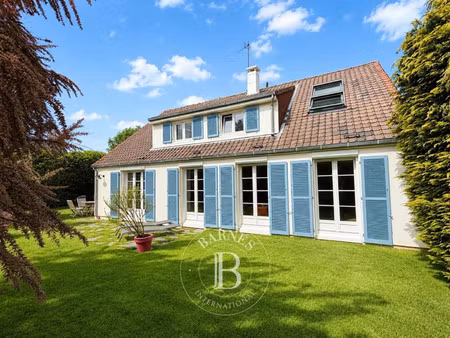 maison de luxe à vendre dans le quartier la vallée-petit lannoy