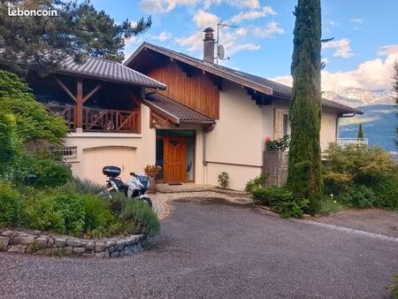 maison contemporaine haut de saint ismier