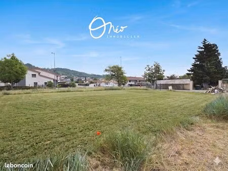 terrain 744 m² saint maurice l exil