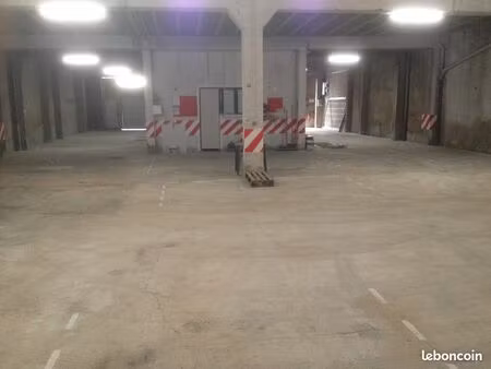 parking auto  moto  scooter