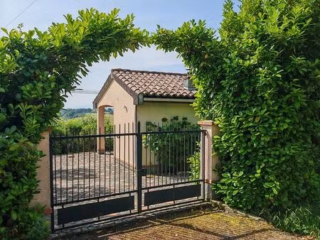 ? petite maison avec vue pyrénées – jardin 460 m² – lapeyrère (31310)