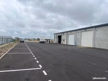 location de bâtiment industriel et commercial de 200 mètres carré à béziers  proche de mer