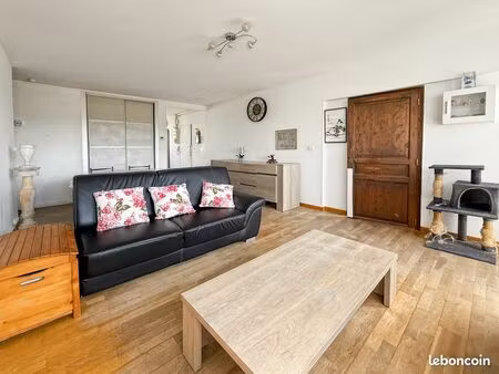 appartement 4 pièces 79 m²