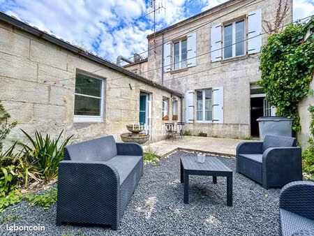 immeuble 10 pièces 155 m²