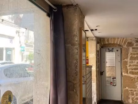 local commercial 25 m²