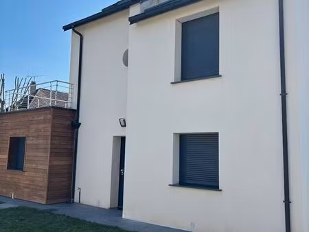 belle maison contemporaine au calme