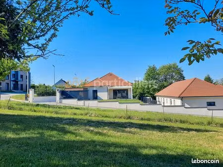 maison 4 pièces 136 m²
