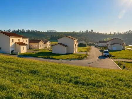 ? dernier lot disponible – artas (38) – “côté bosquet” ?