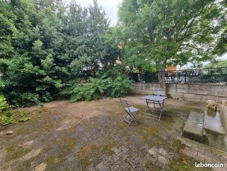 appartement meublé avec terrasse