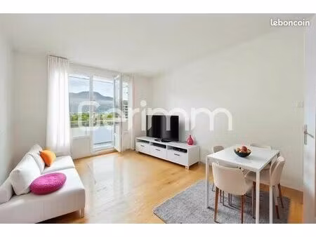 appartement 4 pièces 70 m²