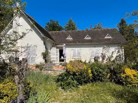 maison 6 pièces 198 m²