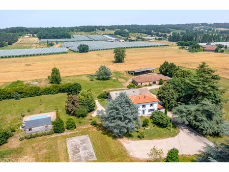 maison de luxe à vendre à casseneuil