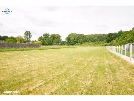 terrain 1 820 m² meusnes