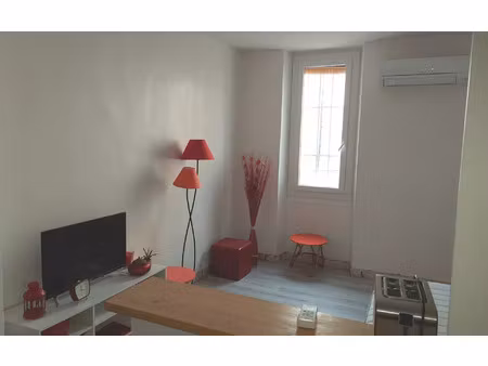 location appartement  24.6 m² t-2 à cadenet  480 €