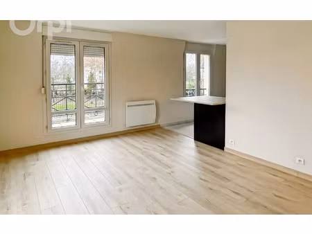 location appartement  66.95 m² t-3 à senlis  1 253 €