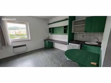 studio 1 pièce 20 m²
