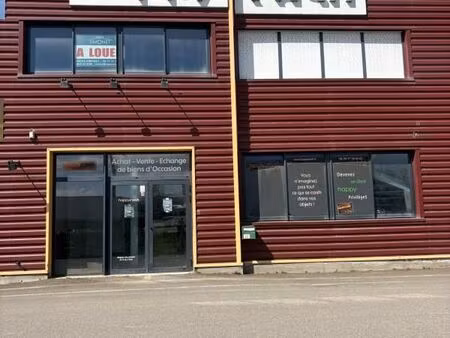 local bureaux 310 m²