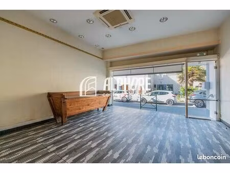 murs commerciaux 89 m² indre