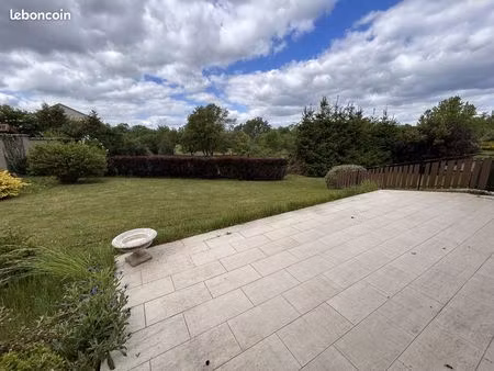 propriété 6 pièces 172 m²