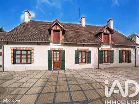 longère 4 pièces 110 m²