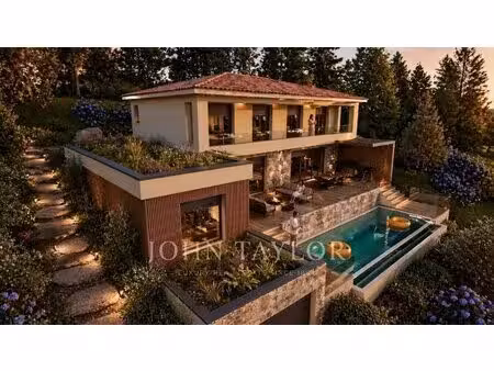 villa contemporaine neuve avec piscine et vue dégagée
