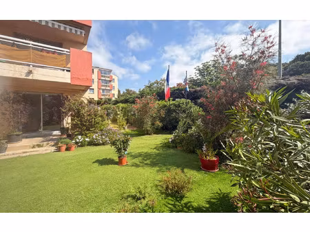 appartement fréjus 67.79 m² t-3 à vendre  379 000 €